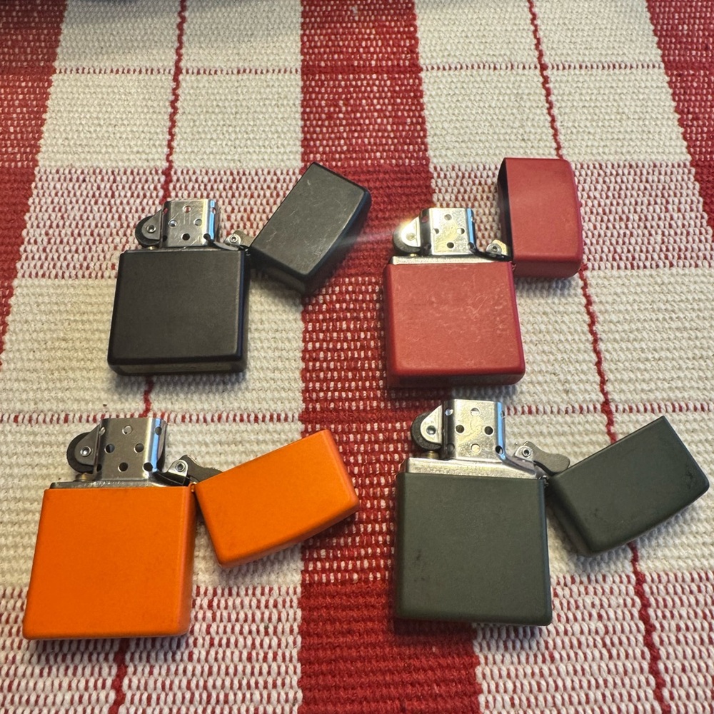 Zippo lighters-4 pieces